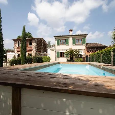 Casa I Tre Cipressi With Swimming Pool Nyaraló Capannori