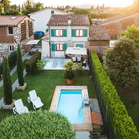 Casa I Tre Cipressi With Swimming Pool * Capannori